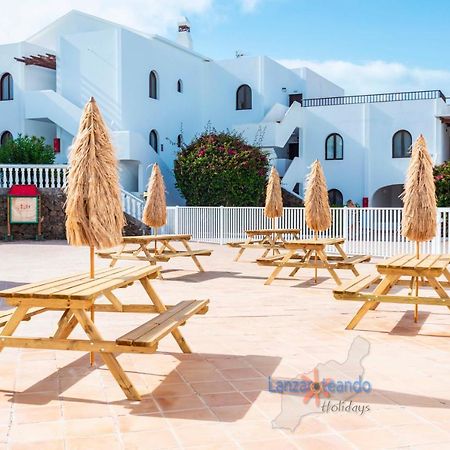 Vivienda Vacacional Buganvillas Costa Teguise Esterno foto